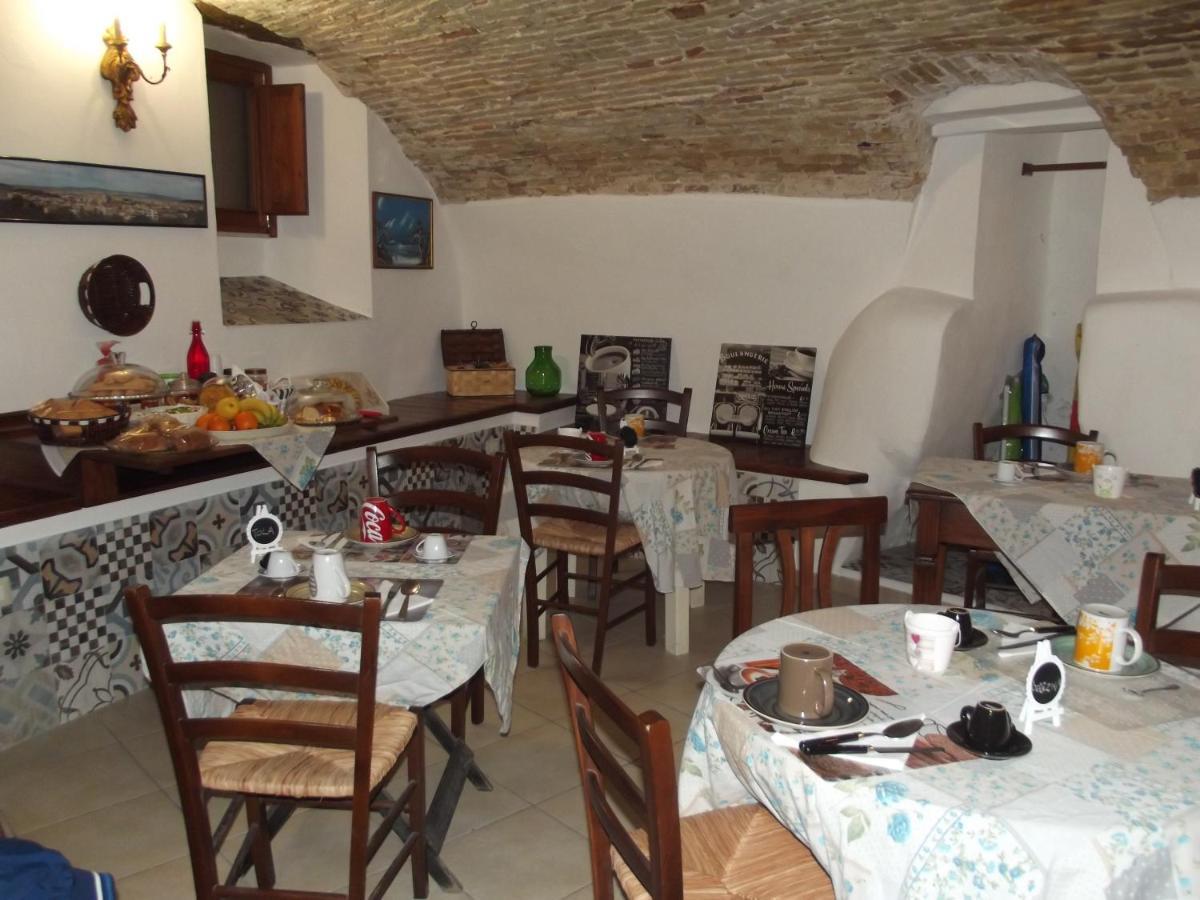 Caralis Holiday Cagliari Bagian luar foto
