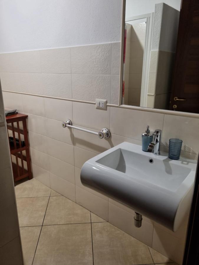 Caralis Holiday Cagliari Bagian luar foto