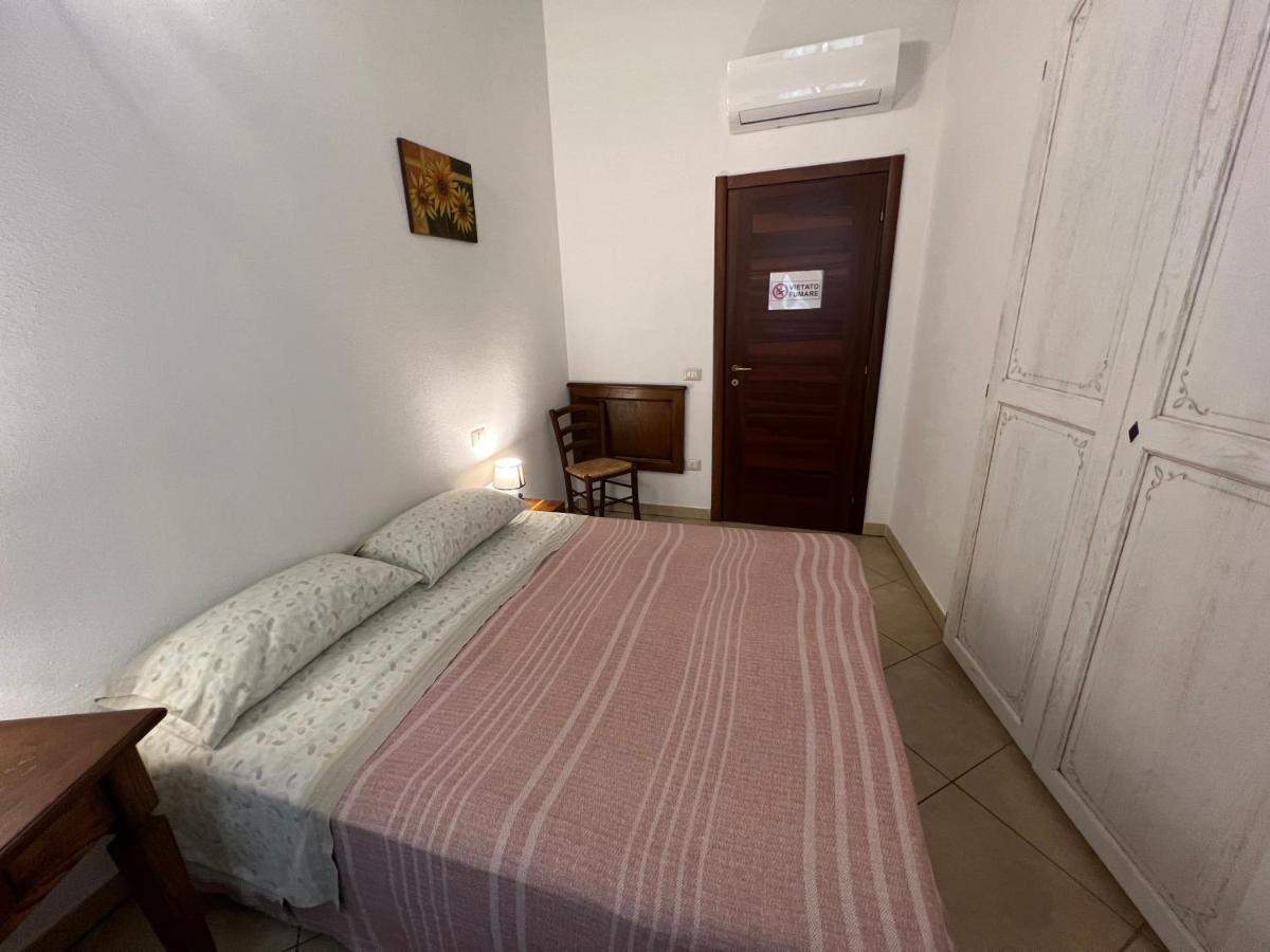 Caralis Holiday Cagliari Bagian luar foto