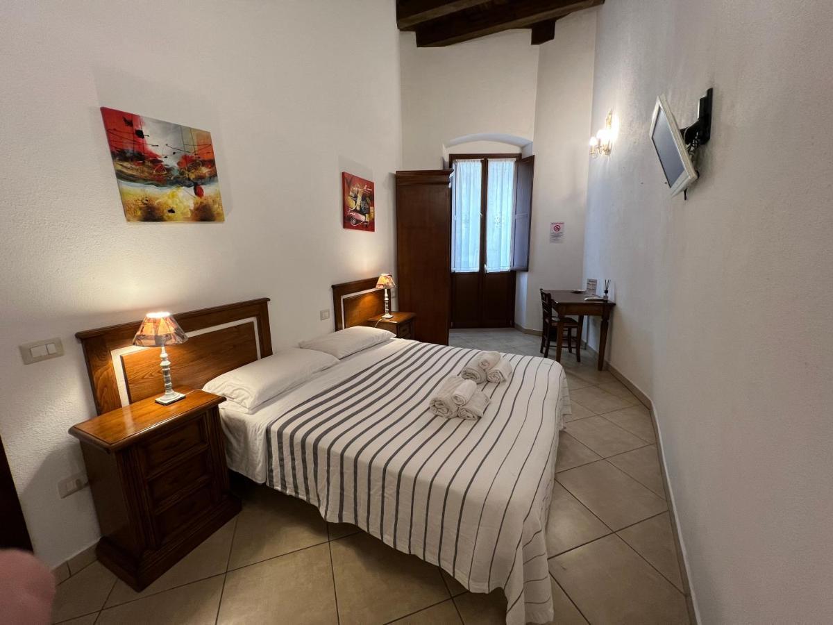 Caralis Holiday Cagliari Bagian luar foto